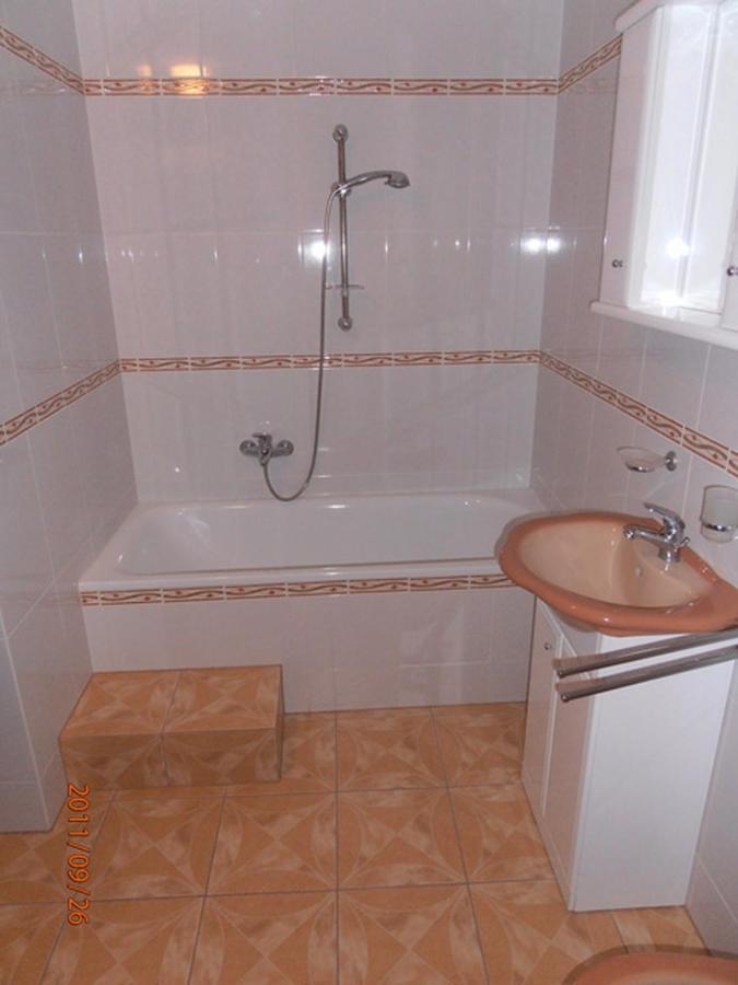 Apartamento Ave Lagiewniki Cracovia Exterior foto